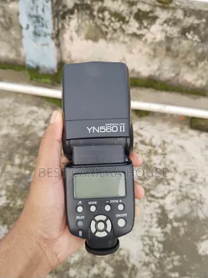 Yn 560 Mark Iv Flash + 1set Battery + Charger