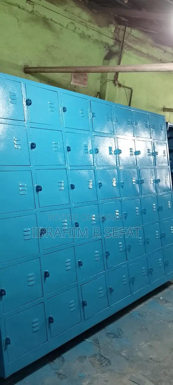 Steel Locker 30/42