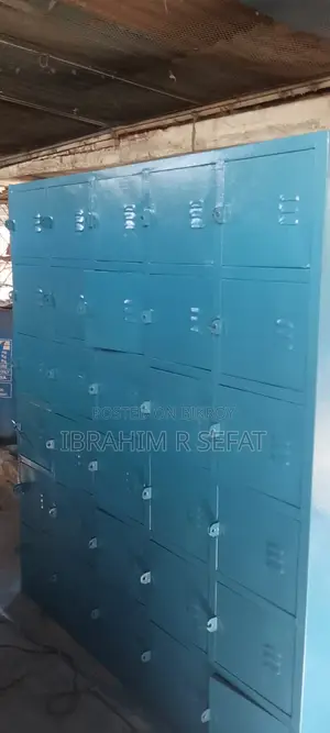 Steel Locker 30/42
