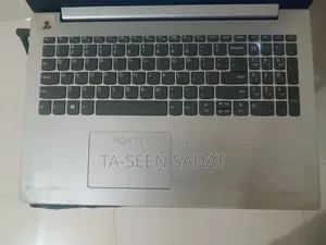 Laptop Lenovo IdeaPad 330 4GB Intel Core I3 HDD+SSD 1T