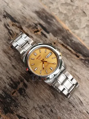 Seiko 5 Automatic Men's Wristwatch Pre Owned Fresh Condition