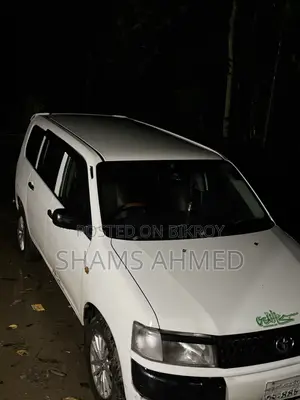 টয়োটা প্রোবক্স ২০০৫ সাদা