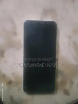 Vivo V25e 128 GB Yellow