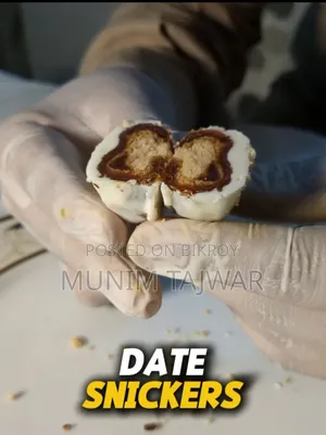 Date Snickers (Homemade) - Chocohut