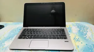 Laptop HP Elite X2 1011 G1 8GB Intel Core M2 SSD 140GB