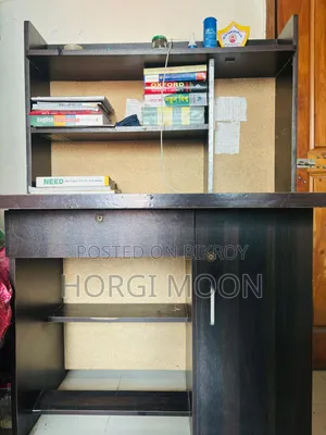 Reading Table