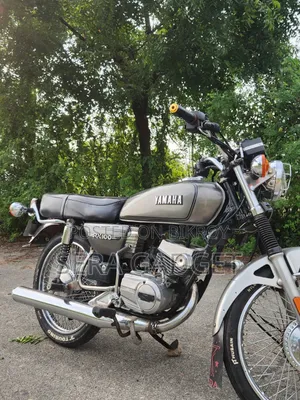Yamaha 1996 Gray