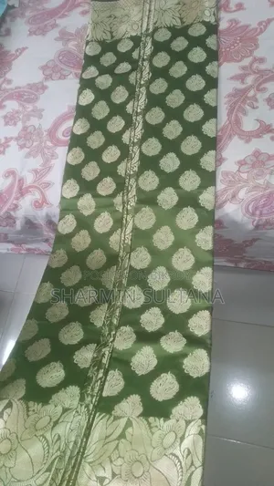 কাতান শাড়ি