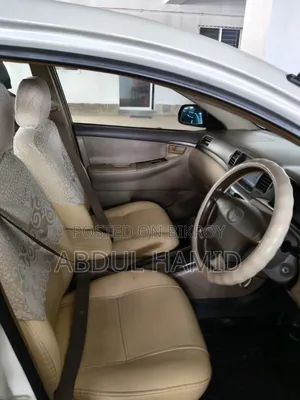 Toyota Corolla 2005 White