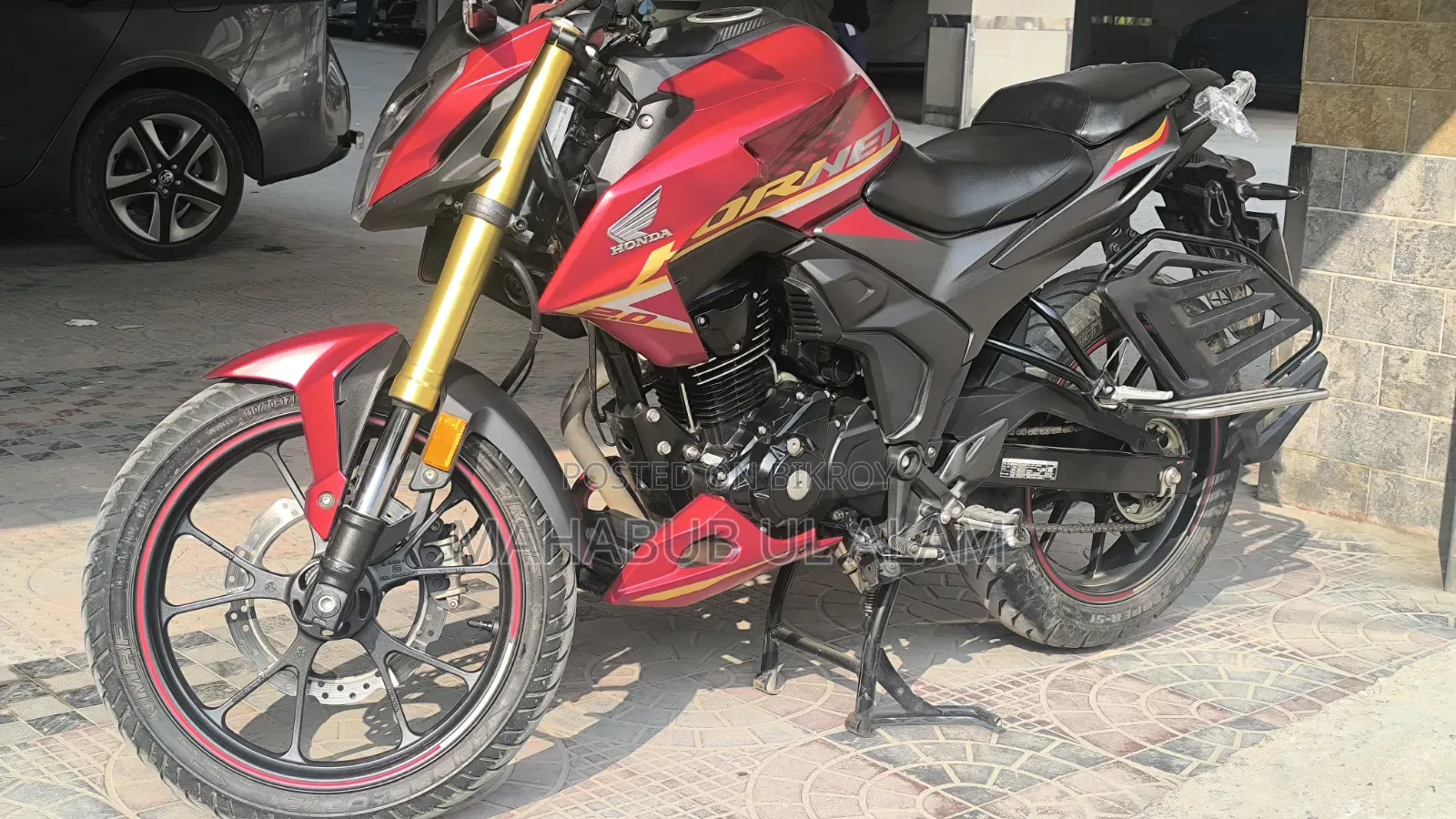 হোন্ডা হর্নেট ২০২৪ রেড