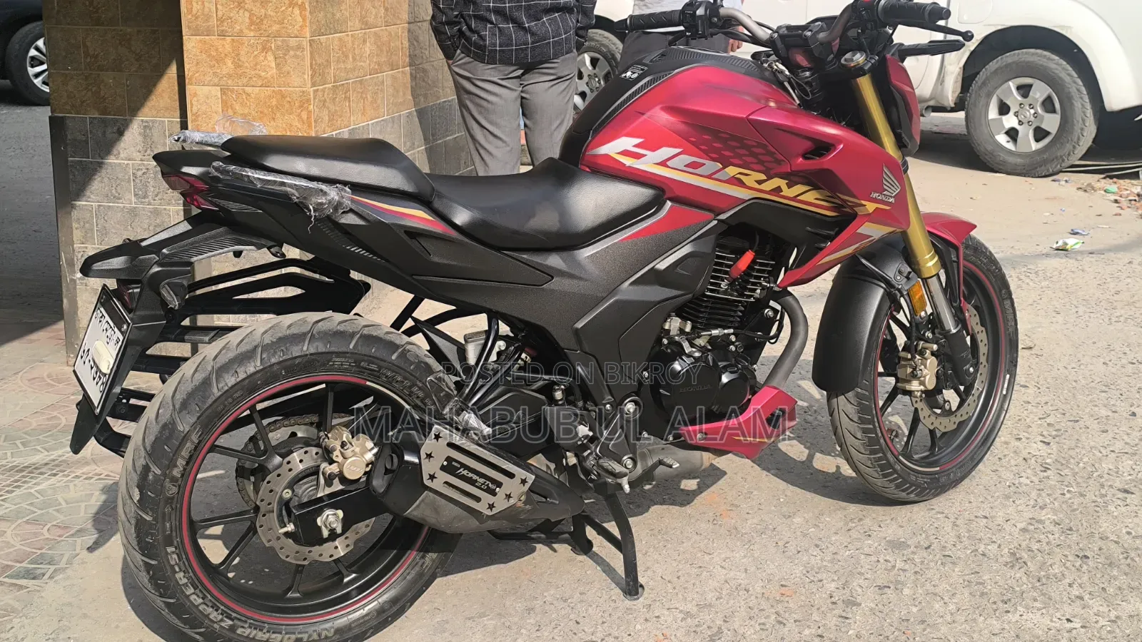 হোন্ডা হর্নেট ২০২৪ রেড