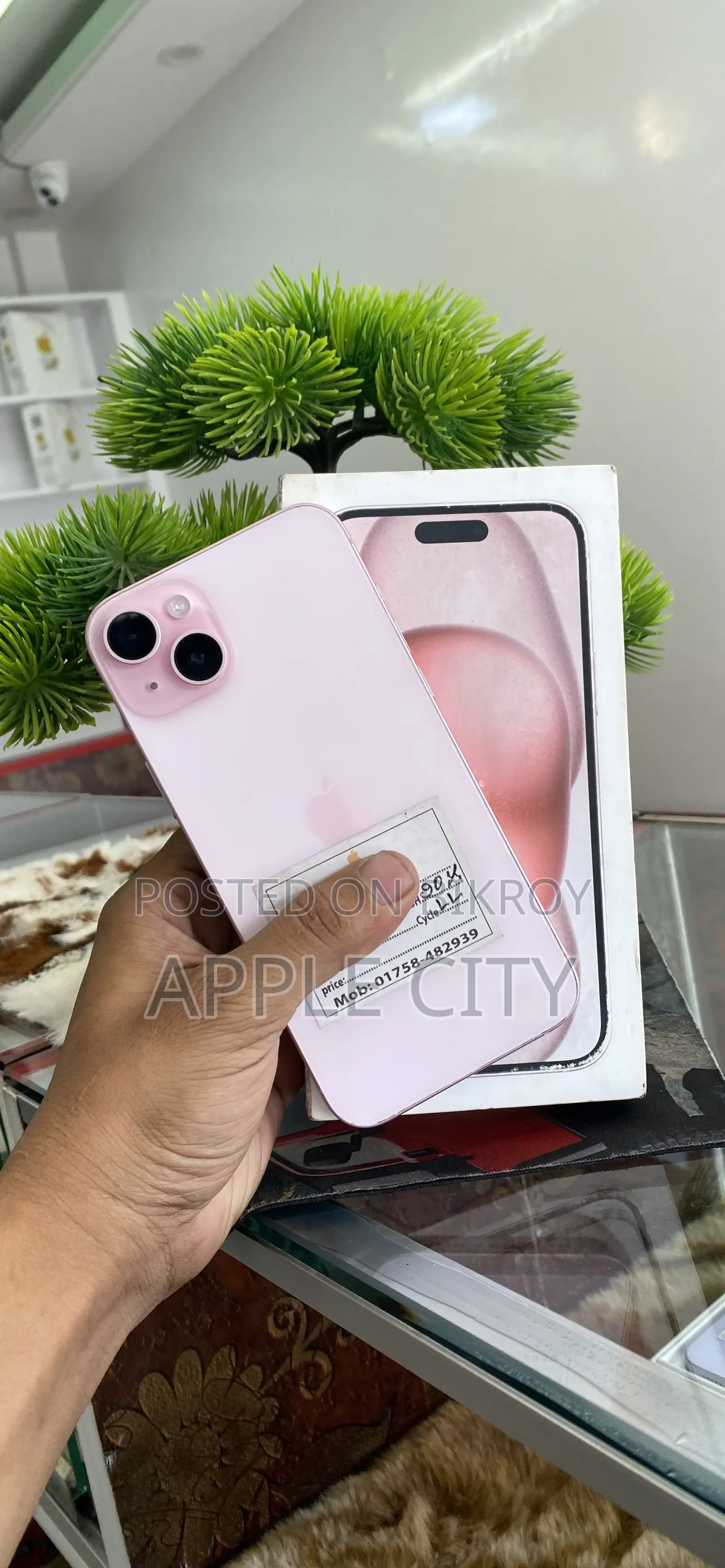 Apple iPhone 15 Plus 128 GB Pink