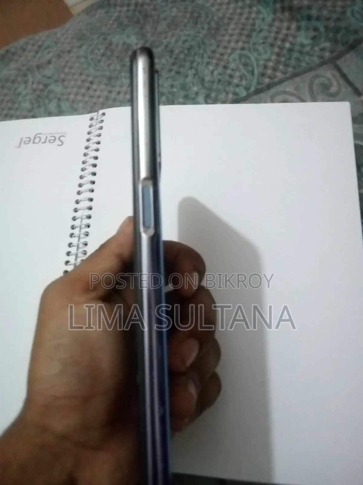 নতুন Oppo A56 5G ২৫৬ জিবি ব্লু