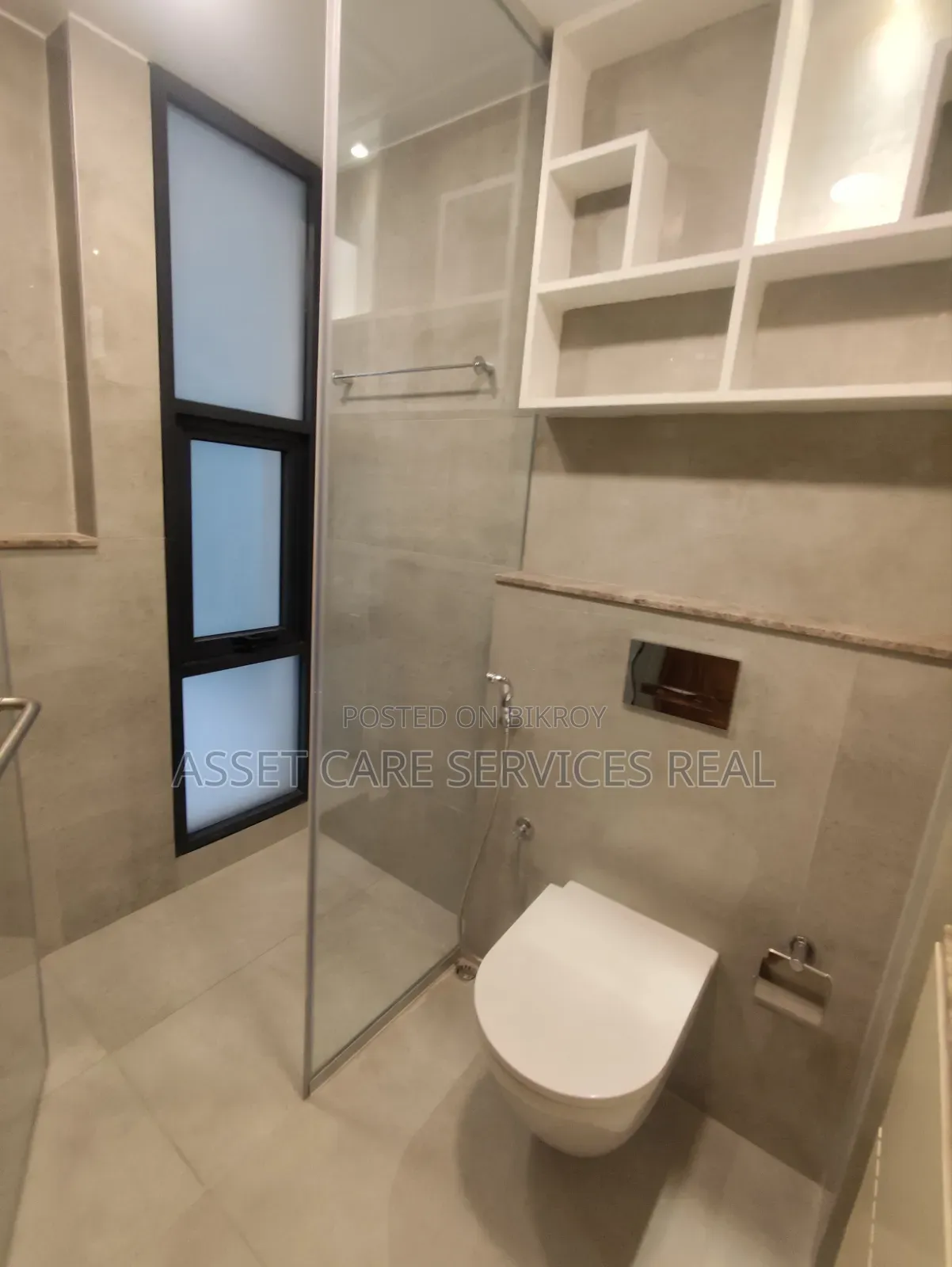 4bdrm Apartment in Gulshan for Rent