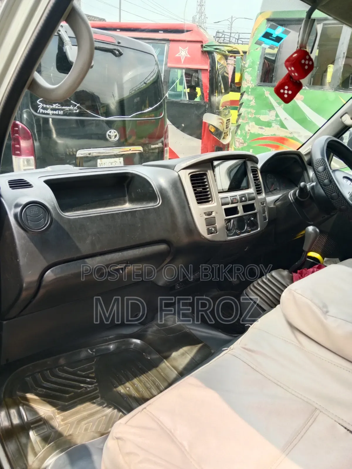 New Nissan Caravan 2010 Beige