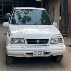 Suzuki Vitara 1996 White