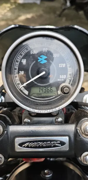 Bajaj Avenger 160 Street 2024 Black