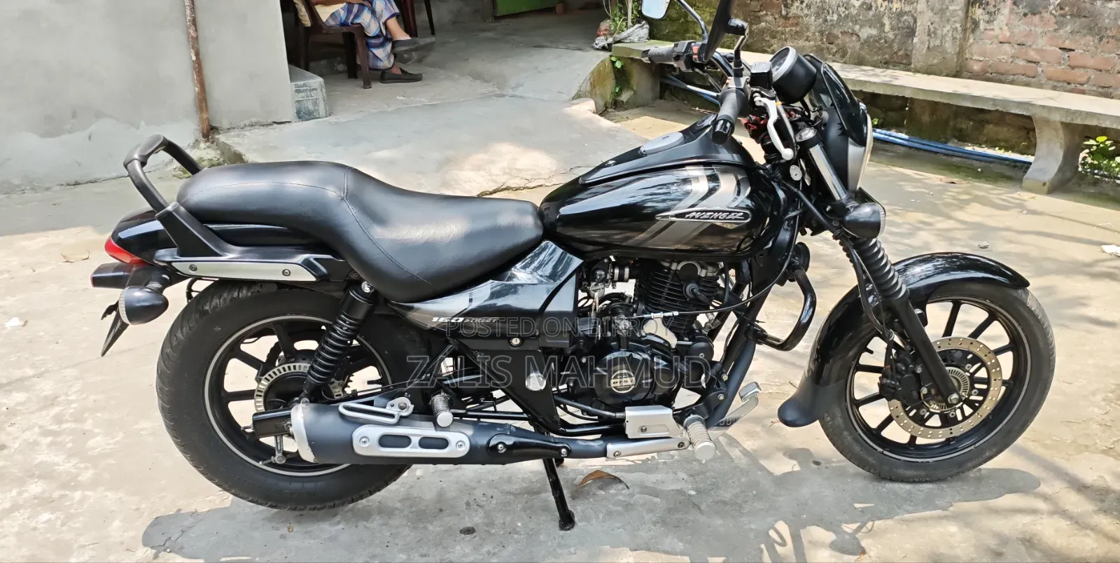 Bajaj Avenger 160 Street 2024 Black