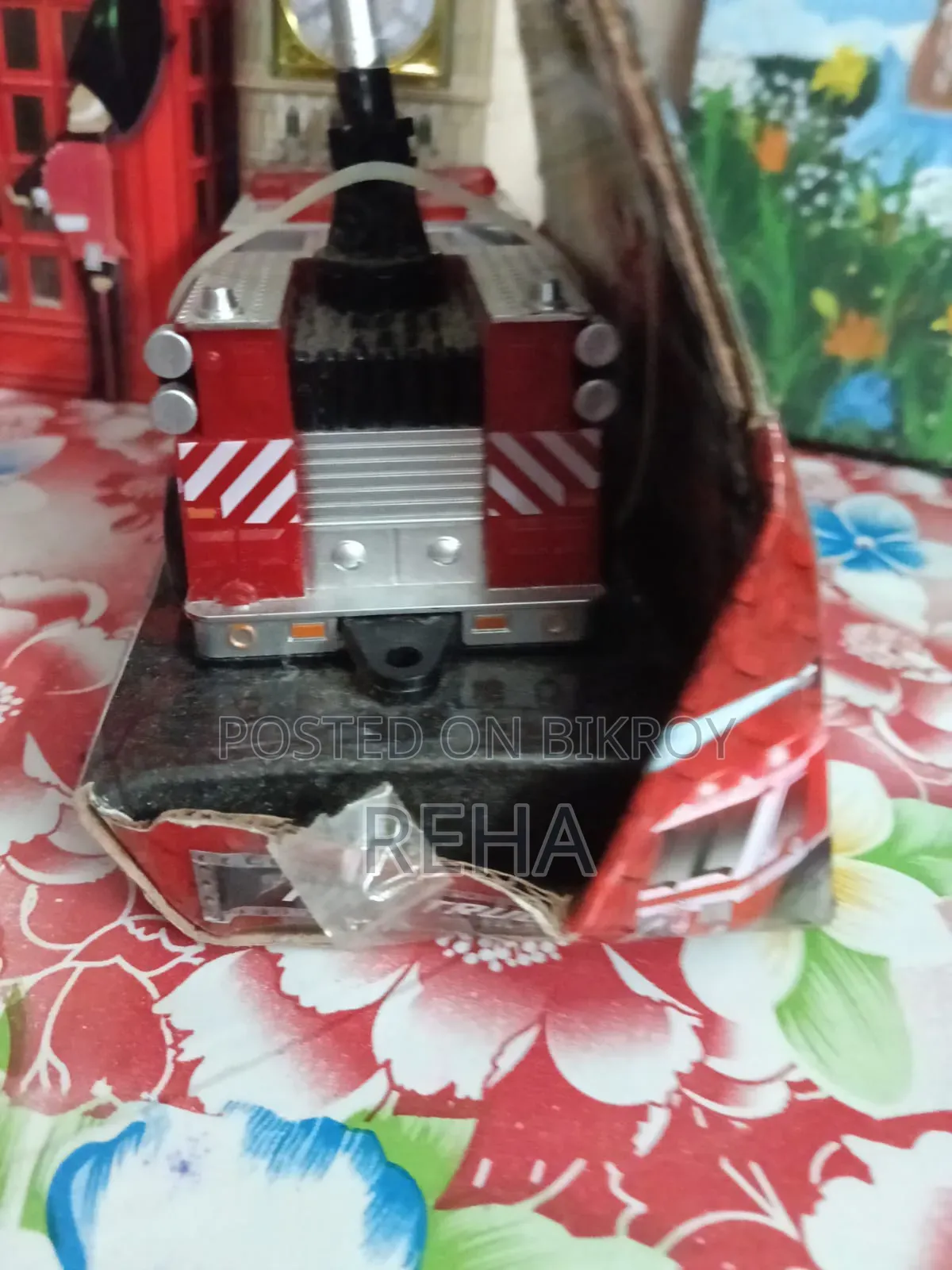 অরিজিনাল ফায়ার ট্রাক টয়