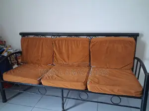 ৩+১+১ সোফা সেট