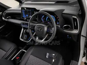 New Toyota Noah 2025 Pearl