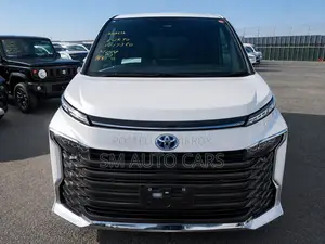 Toyota Voxy 2022 Pearl