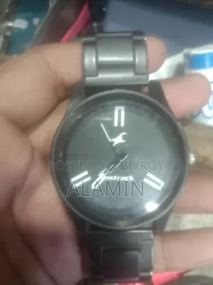 ফাস্ট্র্যাক ঘড়ি