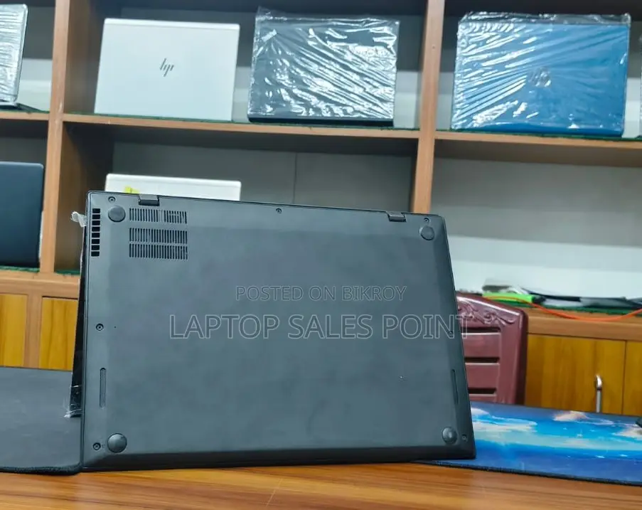 ল্যাপটপ Lenovo ThinkPad X1 Carbon ৮জিবি ইন্টেল কোর আই৫ এসএসডি ১২৮জিবি