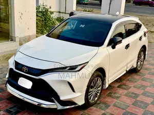 New Toyota Harrier 2.0 2020 Pearl