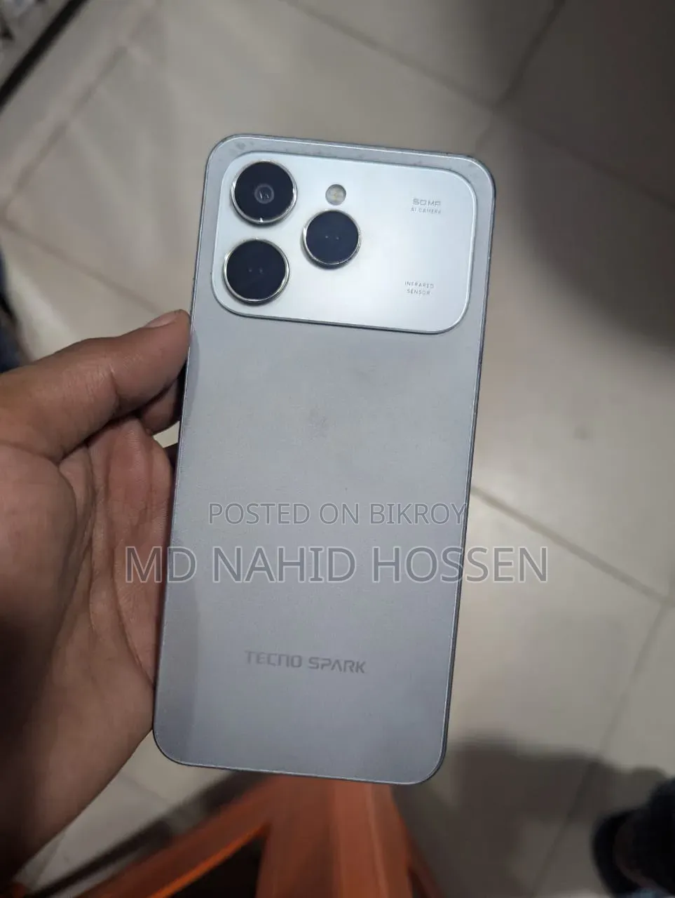 Tecno Spark 40 128 GB Silver
