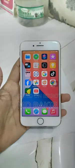 Apple iPhone 8 64 GB Gold