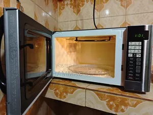 Microwave Oven