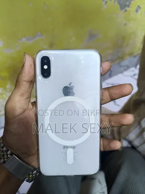 Apple iPhone X 64 GB White