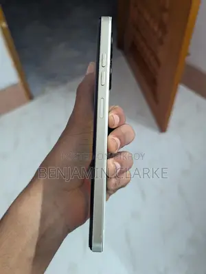 Tecno Spark Go 64 GB