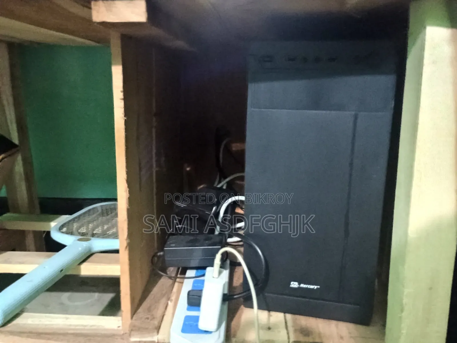 Desktop Computer 8GB Intel Core I3 SSD 140GB