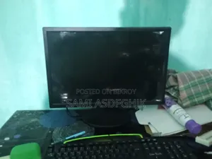 Desktop Computer 8GB Intel Core I3 SSD 140GB