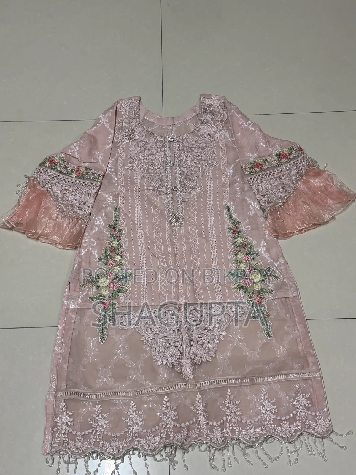 পিঙ্ক ওয়ান পিস