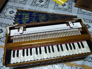 42-Key Harmonium