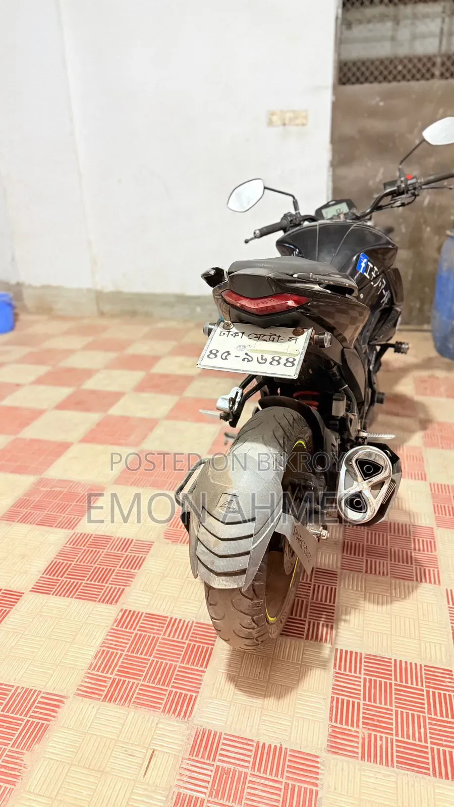 সুজুকি জিক্সার মনোটোন ২০২৩ ব্ল্যাক