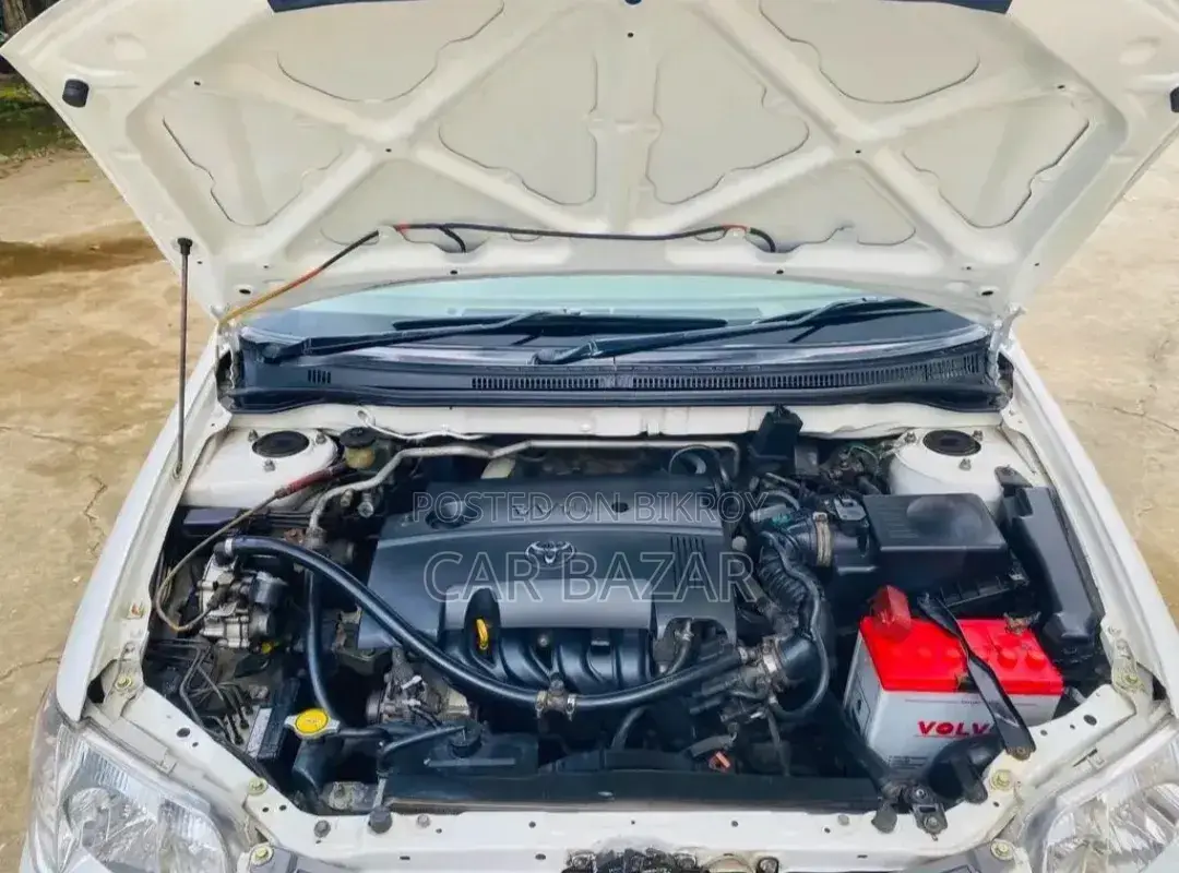 Toyota Corolla 2005 White