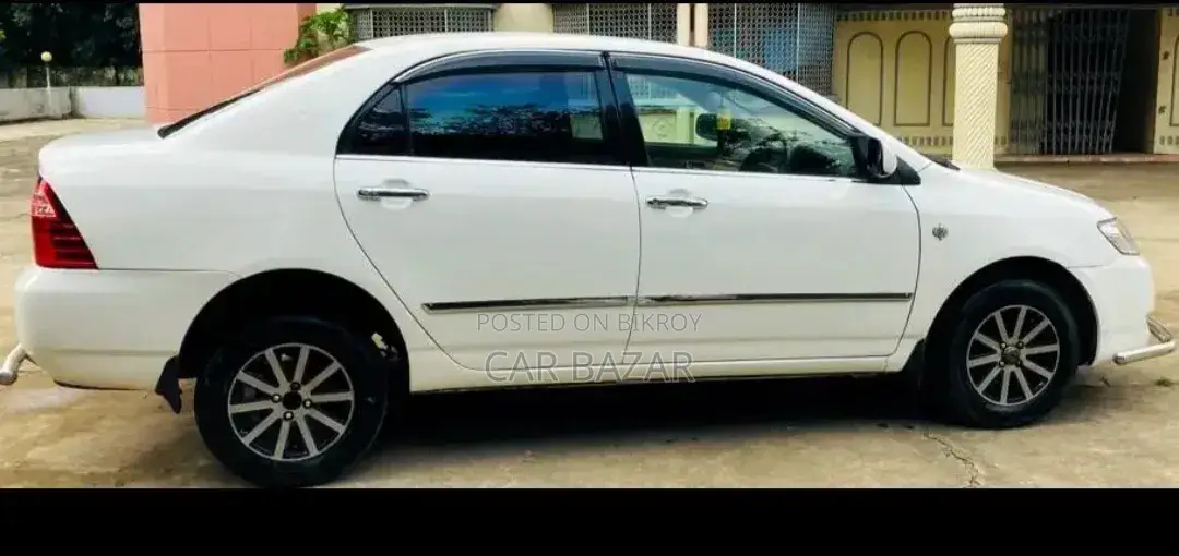 Toyota Corolla 2005 White