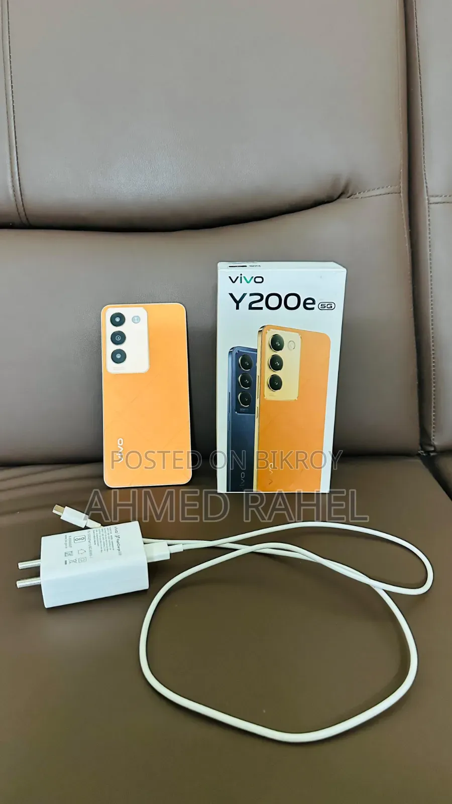 New Vivo Y200e 128 GB Orange