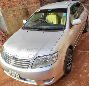 Toyota Corolla 2005 Silver