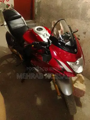 Suzuki Gixxer SF 2016 Red