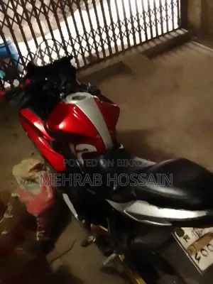 Suzuki Gixxer SF 2016 Red