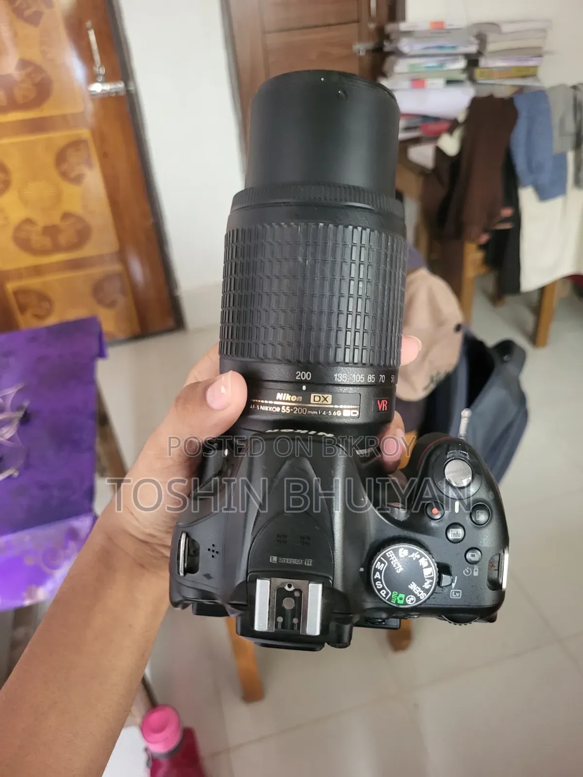 DSLR Camera Nikon D5200 With 55-200mm Telephoto Zoom Lens