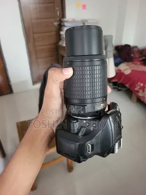 DSLR Camera Nikon D5200 With 55-200mm Telephoto Zoom Lens