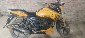 TVS Apache RTR 160 2v Refresh X-Connect 2018 Yellow