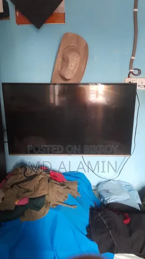 Urgent Sale: Konka TV 43" Smart Android