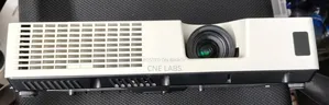 Hitachi Cp-X3021 3lcd Projector